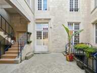 Spacieux duplex 181 m² avec cachet historique - Saintes — photo 4