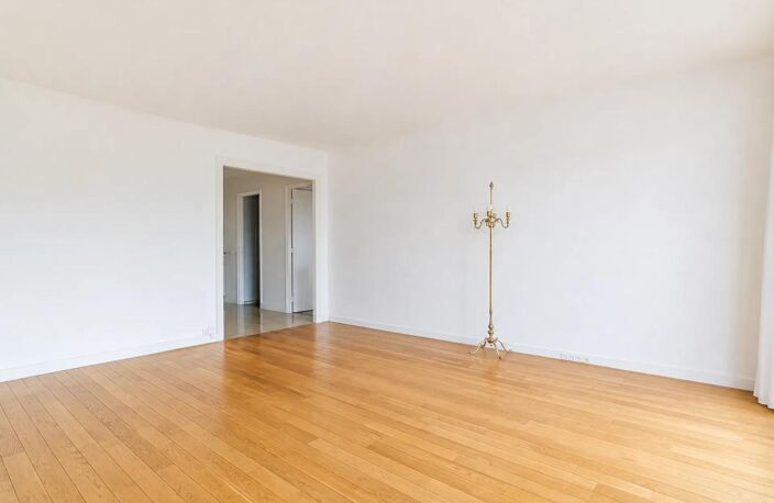 Saint-Cloud - Quartier Pasteur - 85m² - 3 chambres - Terrasse — photo 5