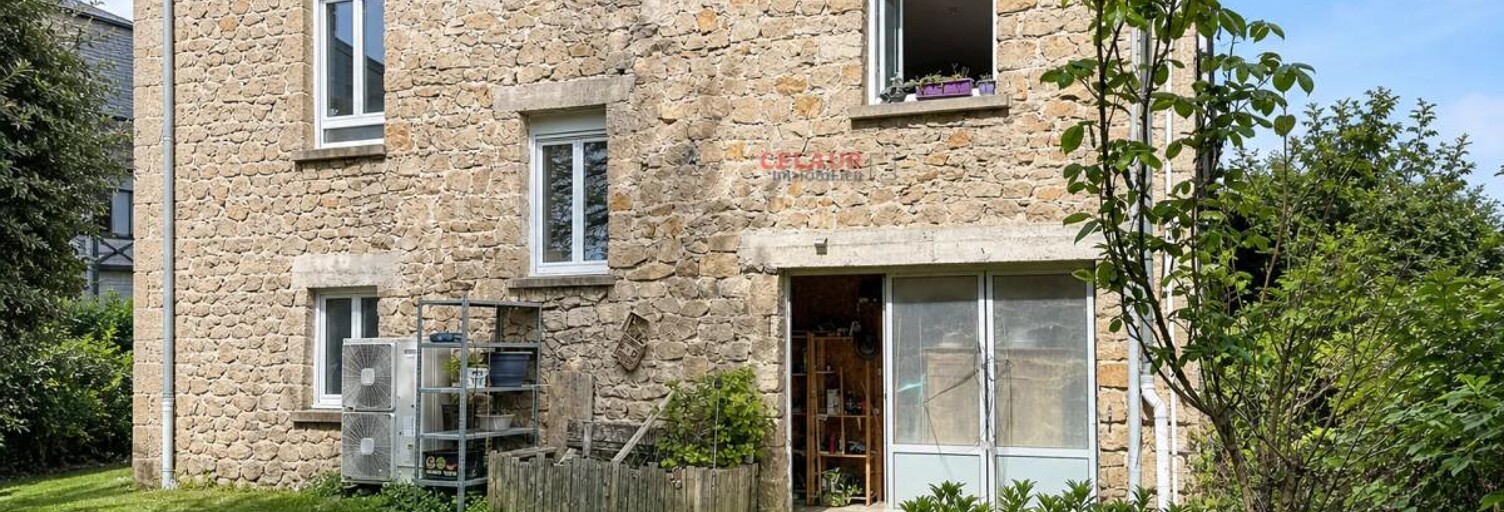 Maison 11 Pièces 219 m² à vendre à Montaignac-sur-Doustre (19300)