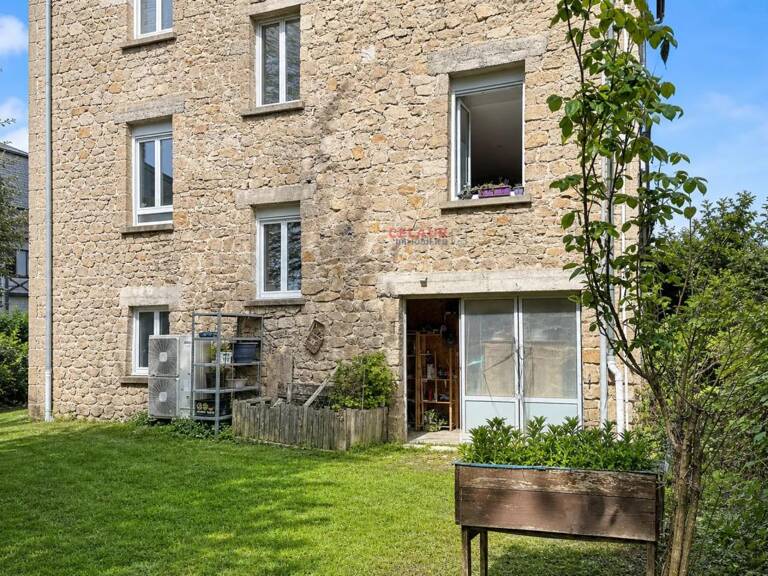 220 m² / 8 chambres / DPE C – grande maison à 149 000 € — photo 1