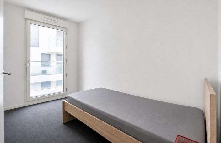 Chic T3 lumineux à Asnières, 63 m² avec balcon — photo 3