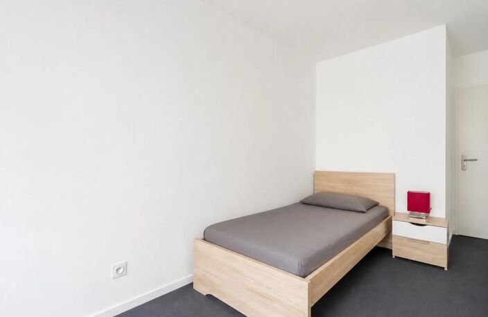 Chic T3 lumineux à Asnières, 63 m² avec balcon — photo 4