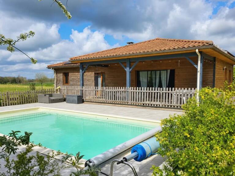 Maison écoresponsable avec piscine à Aussac-Vadalle — photo 1