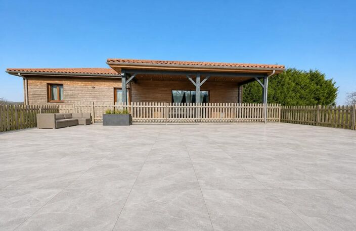 Maison écoresponsable avec piscine à Aussac-Vadalle — photo 2
