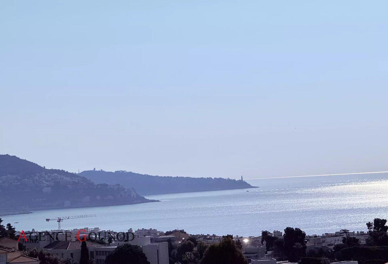 MAISON - Vue mer et Ville — photo 1