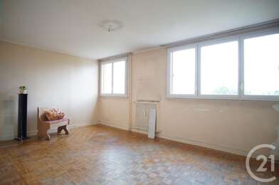Appartement 4 pièces 265000 €