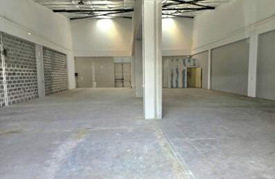 1- LOCAL COMMERCIAL - SHOWROOM - BEL AIR, ST-LOUIS — photo du bien