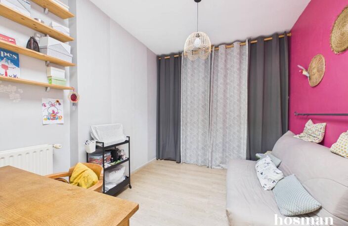 L'esprit Maison de Ville : Type 4 de 92 m² au charme atypique – À fontaines sur saone ( limite sathonay-camp) — photo 5