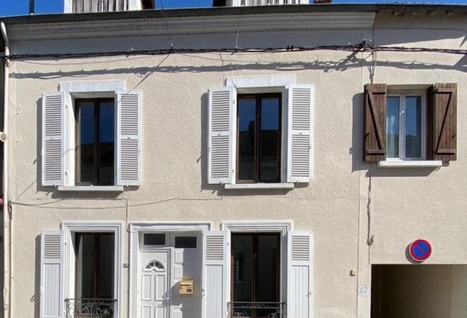 Maison de ville 174 m2 : 5 ch, Cour, Garage et Sauna privé — photo 1