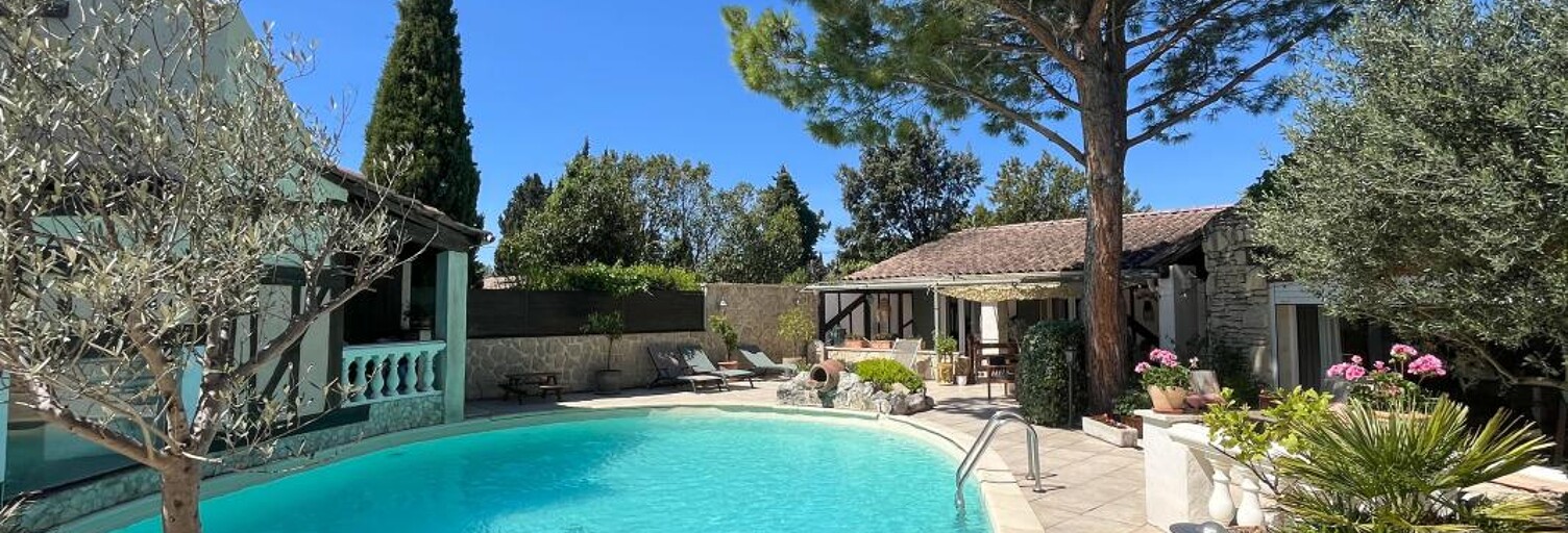 Maison 5 Pièces 185 m² à vendre à Caumont-sur-Durance (84510)