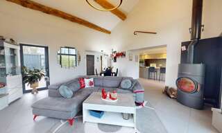 Maison 6 Pièces 223 m² à vendre à Montanay (69250)