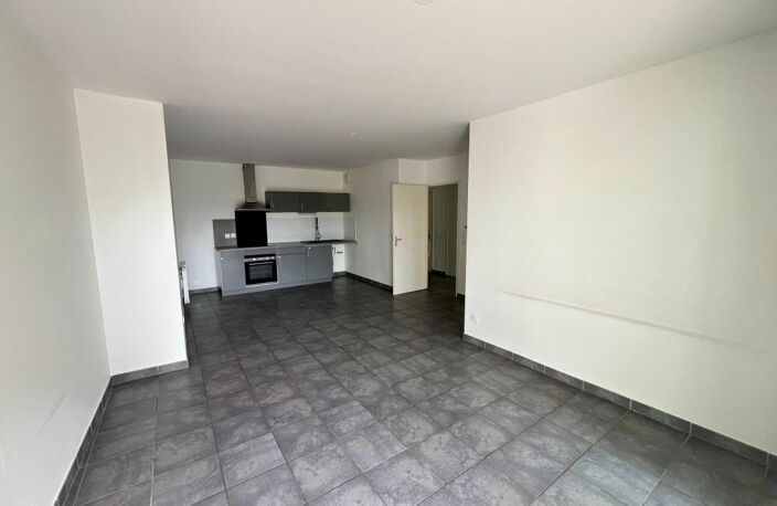 T3 66 m2 de 2013 avec belle terrasse au calme ! — photo 2