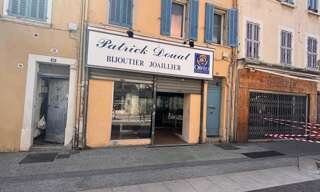 property.type.service   m² à louer à La Seyne-sur-Mer (83500)