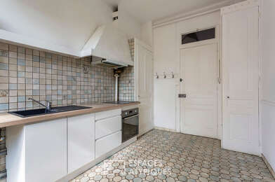 Maison 7 pièces 3000 €