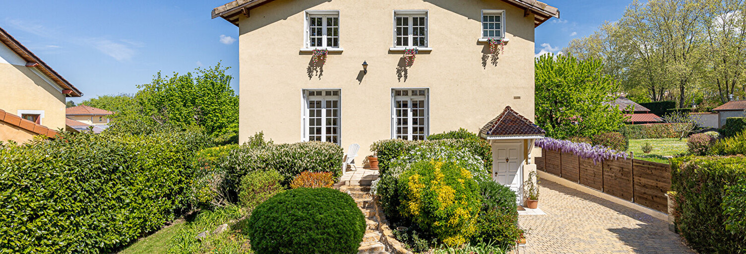 Maison 8 Pièces 167 m² à vendre à Fleurieu-sur-Saône (69250)