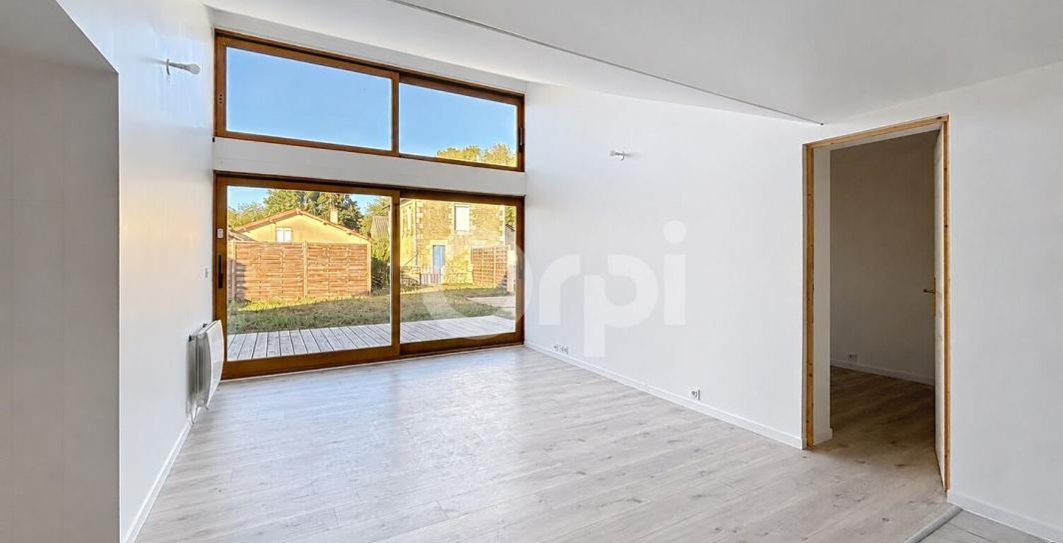 Maison À Vendre — photo 1