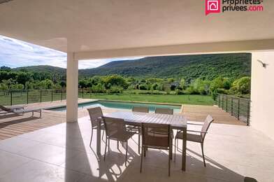 Maison 5 pièces 599000 €