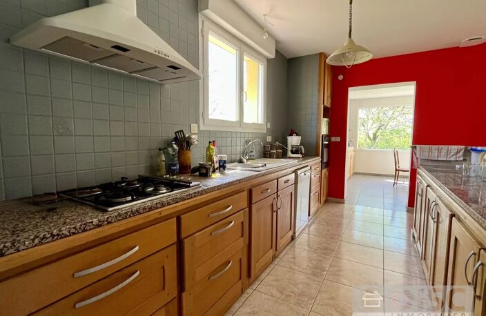 Maison de plain-pied 167 m² avec terrain de 2 000 m² — photo 4