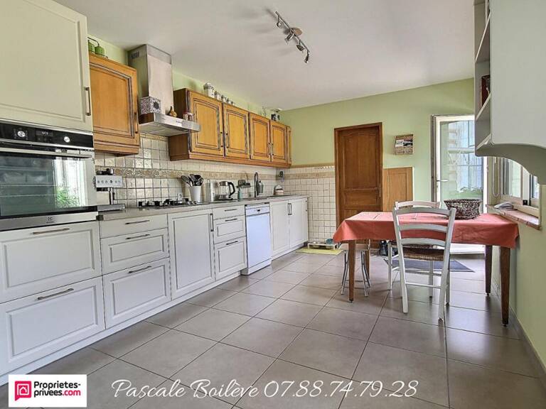 Belle maison de bourg entièrement rénovée avec terrain arboré - Courléon (49390) — photo 1
