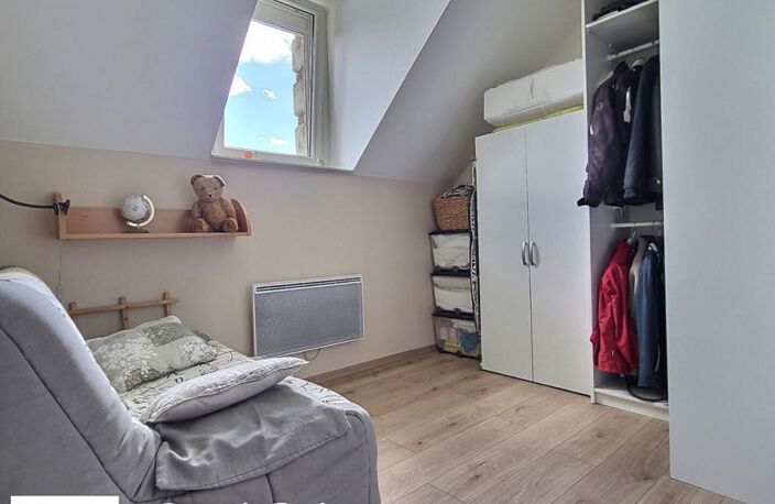 Belle maison de bourg entièrement rénovée avec terrain arboré - Courléon (49390) — photo 4