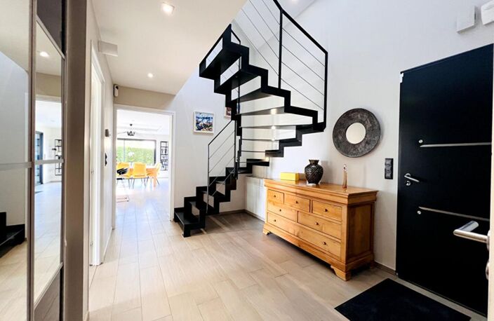 Belle contemporaine avec piscine- 196 m2 - 5 chbres- 4 SDB — photo 5