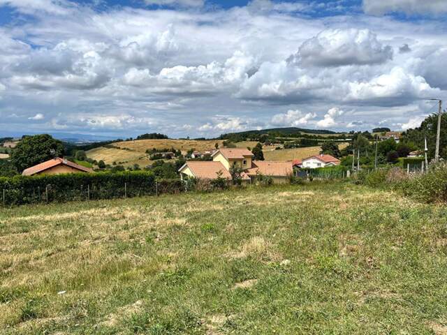 Terrain viabiilisé avec vue de 865 m² — photo du bien