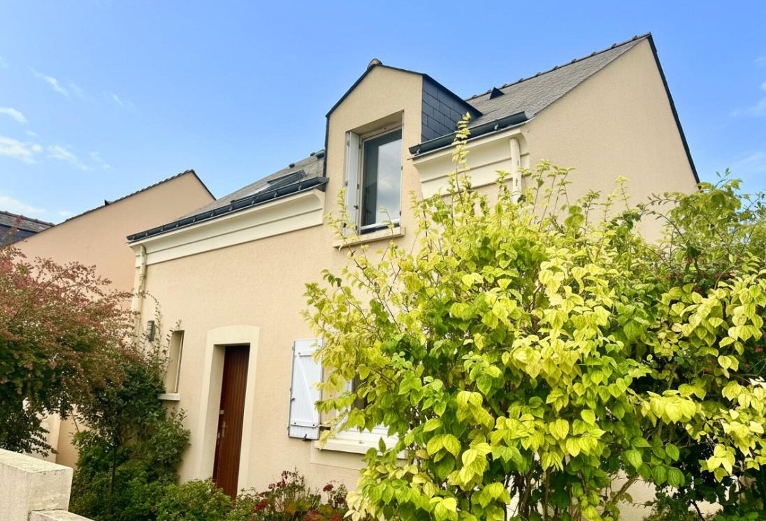 Maison Angers 7 pièce(s) 117 m2 — photo 1