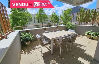 Appartement T2 - 45 m² - Terrasse - Stationnement - Ascenseur - Environnement calme — photo du bien