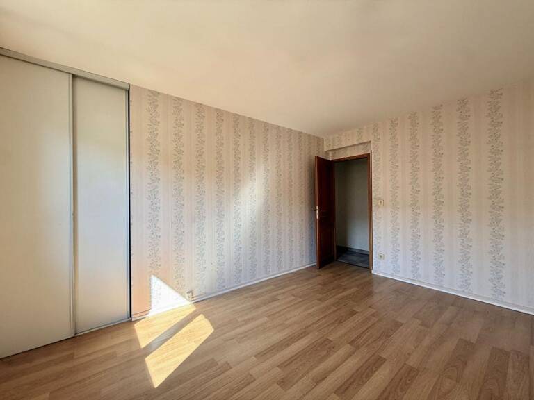 Maison 6 pièces 124 m2 avec garage et sous-sol - 4 chambres — photo 1