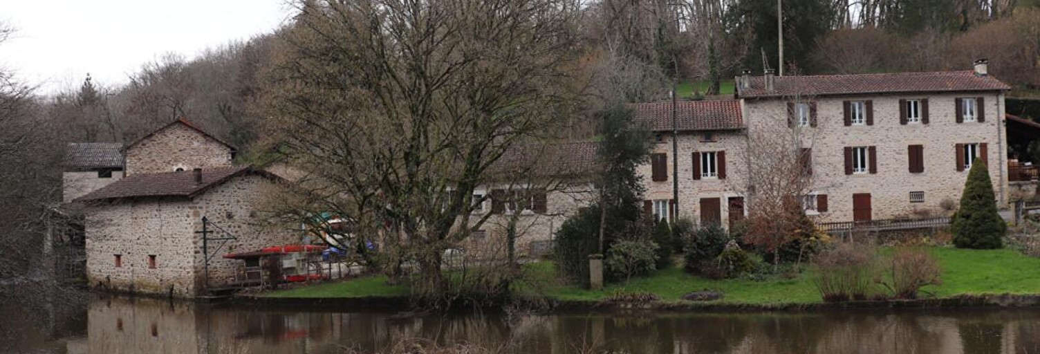 Maison 15 Pièces 240 m² à vendre à Maisonnais-sur-Tardoire (87440)