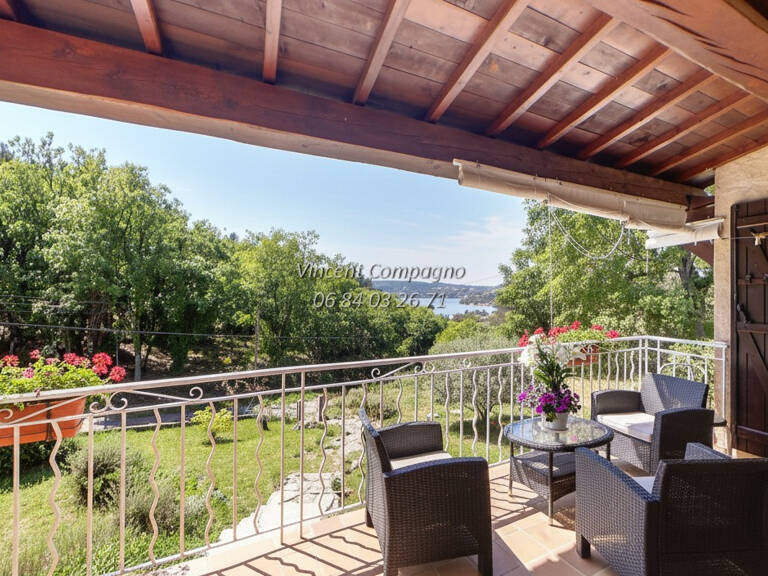 Maison Plain-pied avec Garage 40 m² au bord du lac — photo 1