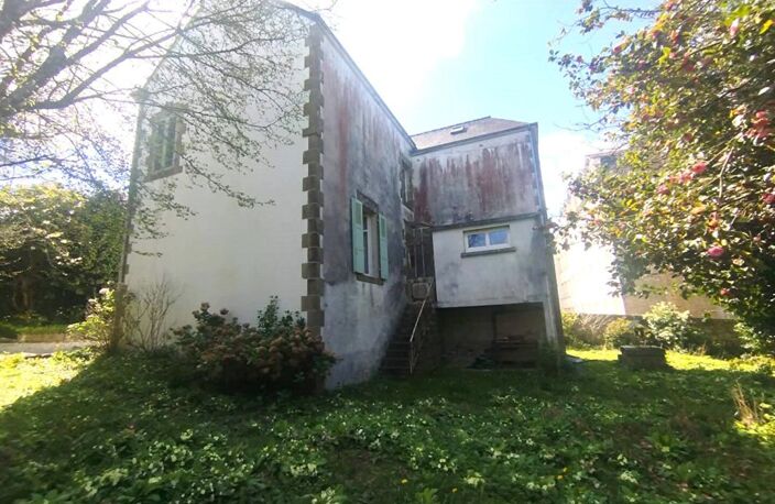 Maison de maître centre bourg avec terrains constructibles — photo 3