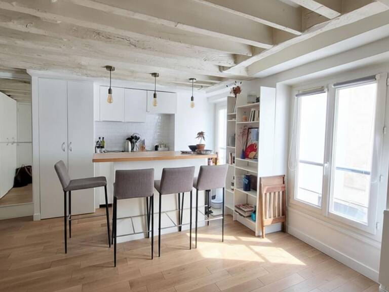 Appartement Paris 2 pièces 31 m² Paris 3 Ascenseur quartier Sainte-Avoye — photo 1