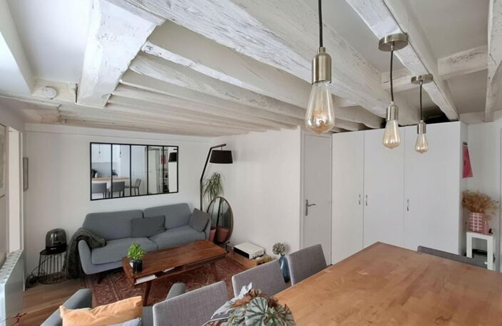 Appartement Paris 2 pièces 31 m² Paris 3 Ascenseur quartier Sainte-Avoye — photo 3