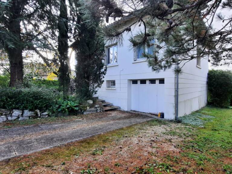 Maison 111m2 sur sous-sol complet 4 chambres Jonzac (17500) — photo 1