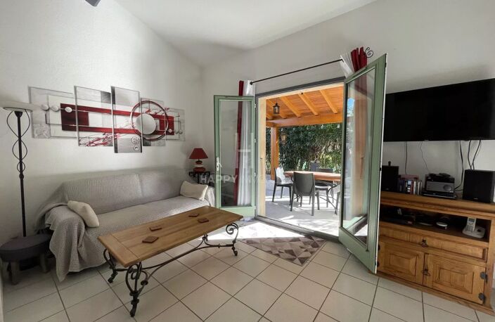 Jolie villa dans résidence sécurisée avec piscine — photo 3