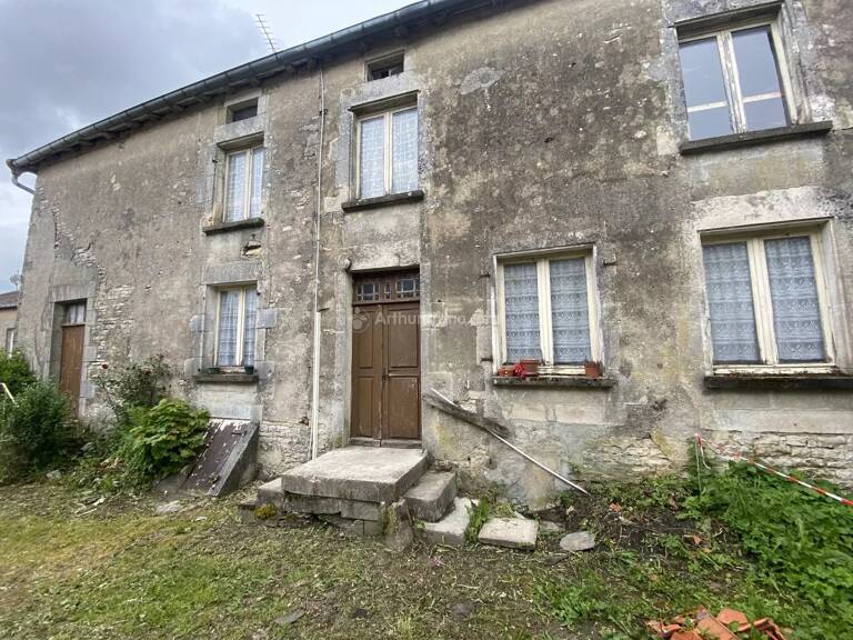 Maison de village à rénover ! — photo 1