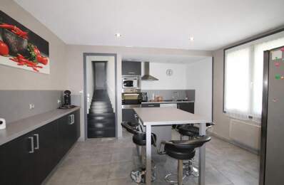 Maison Pepieux 6 pièce(s) 122 m2 — photo du bien