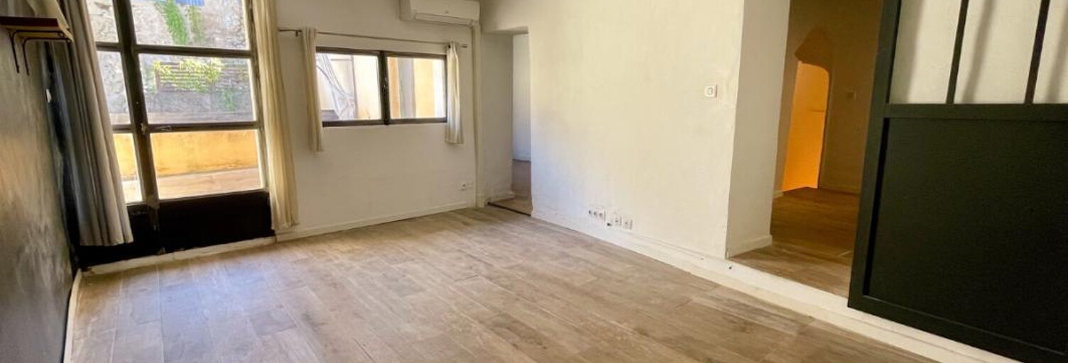 Maison 9 Pièces 132 m² à vendre à Lauris (84360)