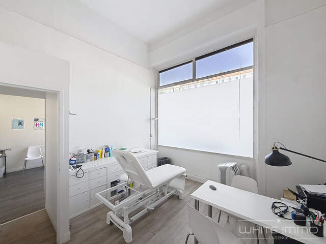 'LE PARC' VENTE, LYON 6ème, LOCAL COMMERCIAL, 110 M2 IDEAL P — photo du bien