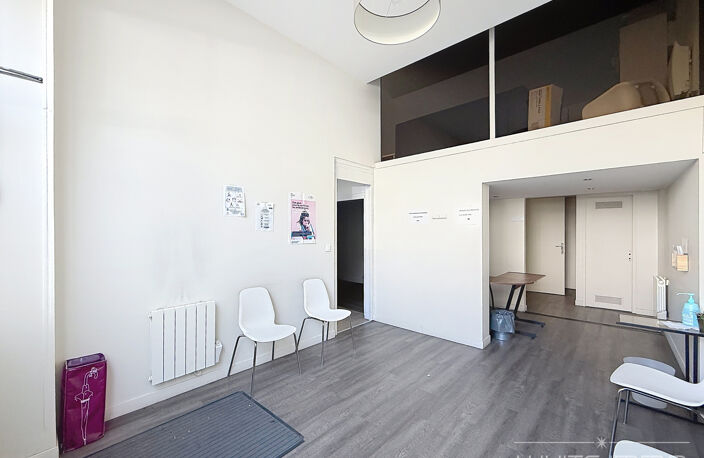 'LE PARC' VENTE, LYON 6ème, LOCAL COMMERCIAL, 110 M2 IDEAL P — photo 2