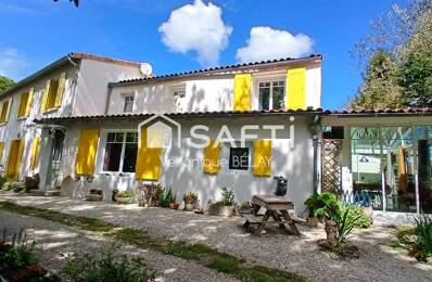Magnifique maison en pierre sur la commune St Romain de Benet — photo du bien
