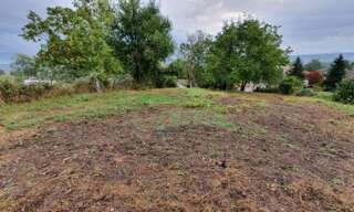 Terrain  1530 m² à vendre à Saint-Priest-Bramefant (63310)
