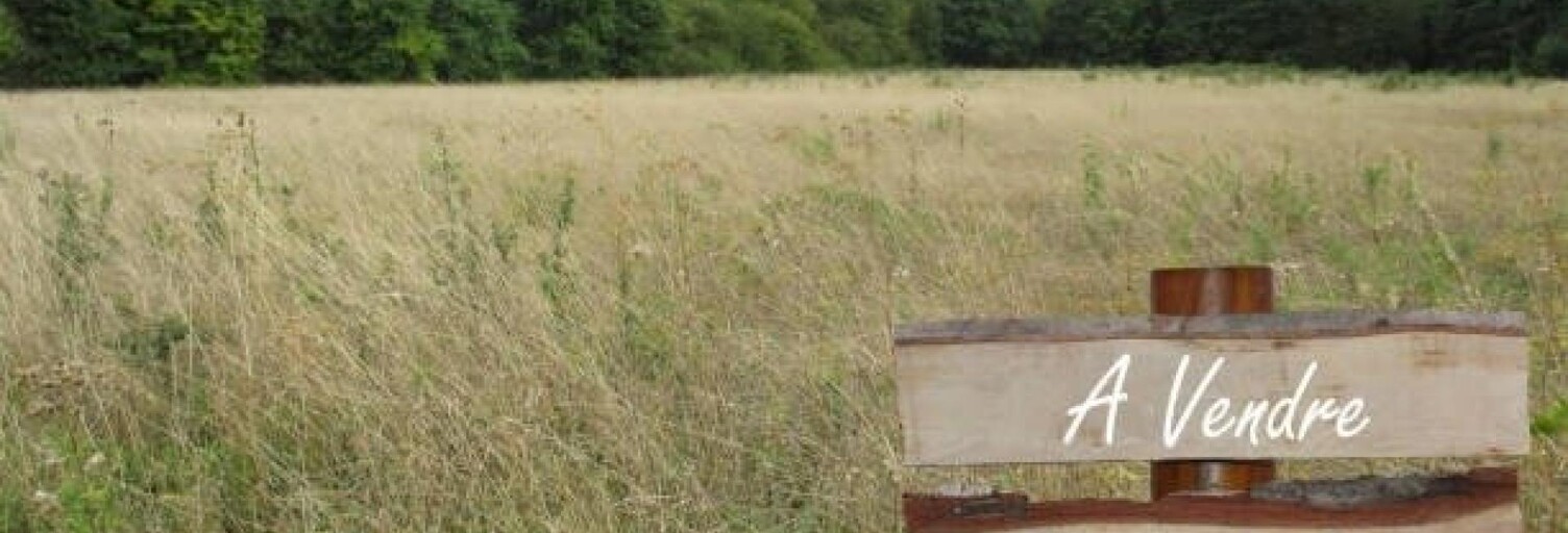 Terrain  1079 m² à vendre à Consac (17150)