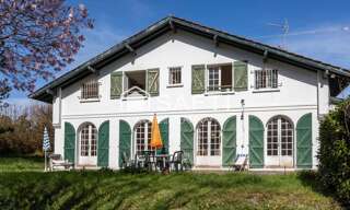 Maison 9 Pièces 232 m² à vendre à Ascain (64310)
