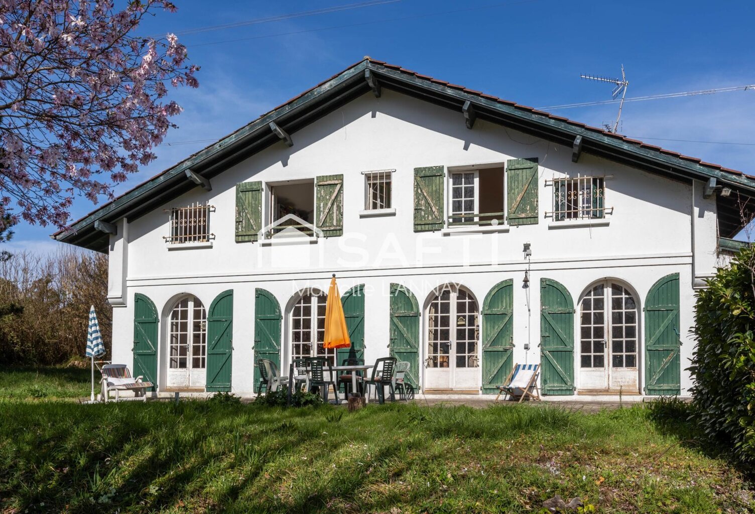 Maison familiale de plain pied à fort potentiel — photo 1