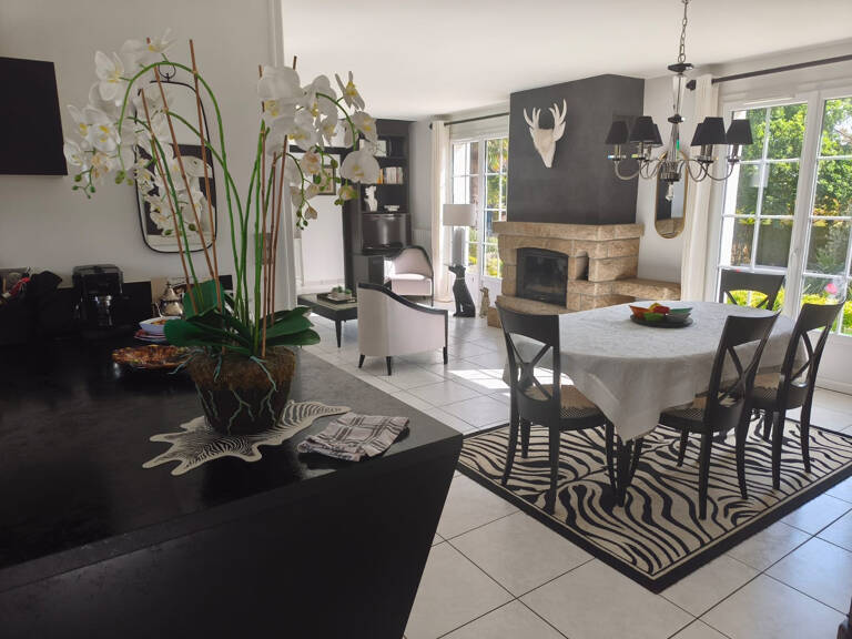 Maison proche commerces avec T2 indépendant pour locatif — photo 1