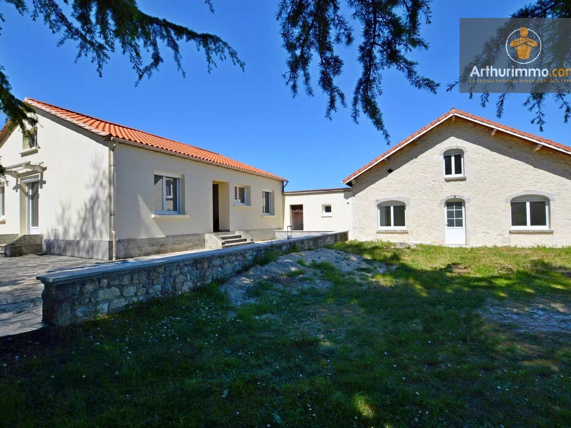Maison 6 pièces 143 m² · à Duras · 143 m² · 238 500 €