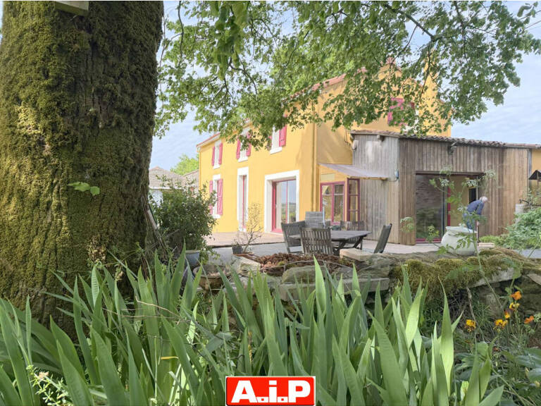 Maison 8 pièces 214 m² — photo 1
