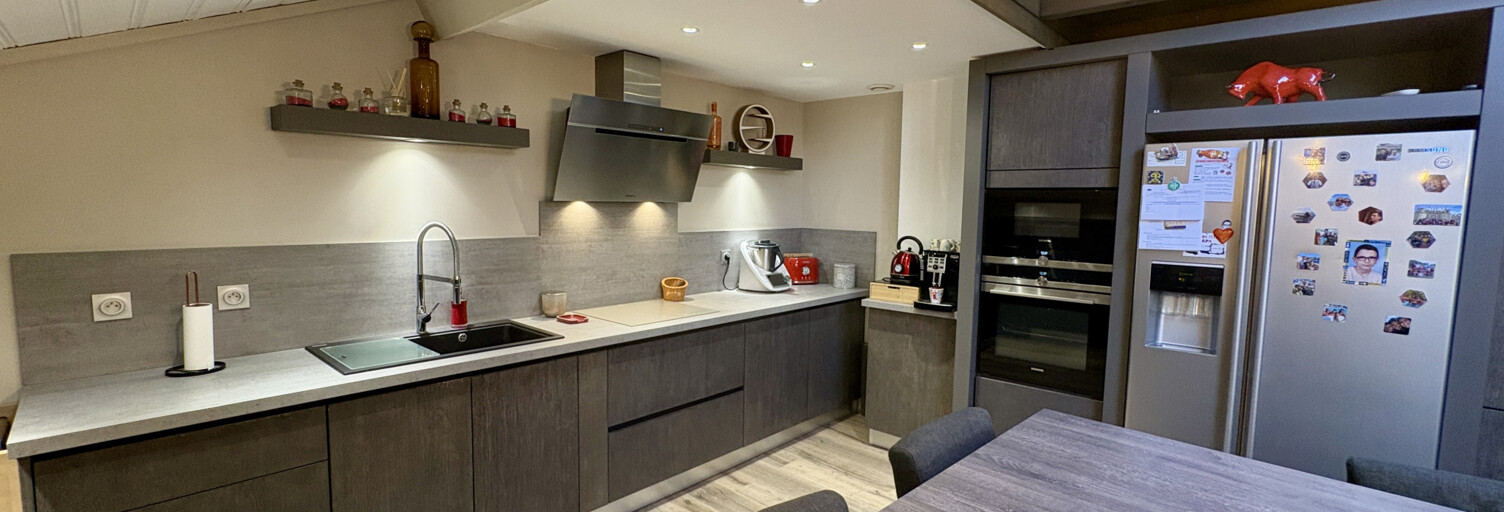 Appartement 5 Pièces 162 m² à vendre à Saint-Genis-Laval (69230)